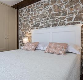 2 Bedroom Villa on Krk Island, Sleeps 5-6
